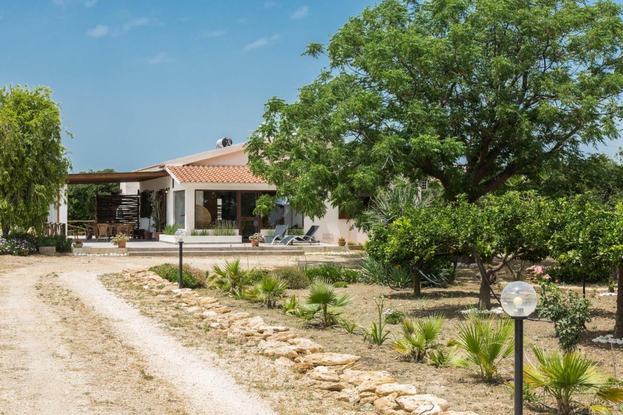 Villa Ammaliante Menfi Exteriör bild